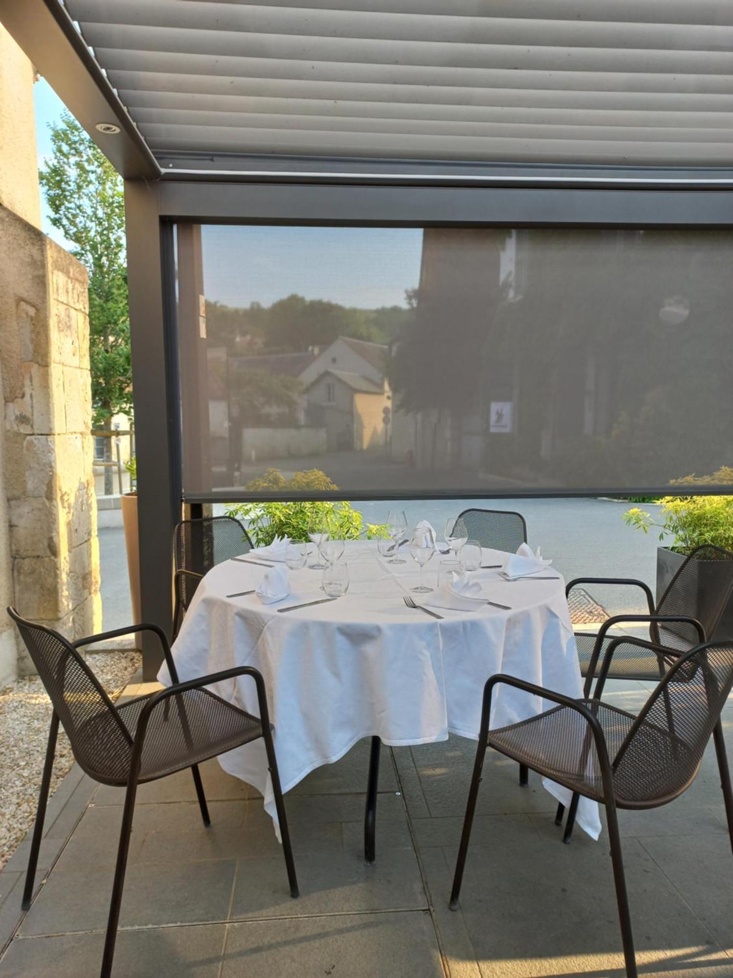 Hotel Restaurant Famille Bourgeois "La Cote Des Monts Damnes" Sancerre Kültér fotó